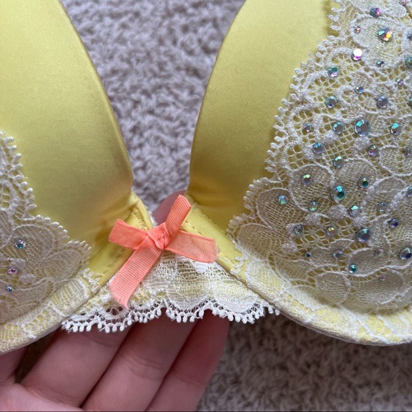VS Yellow and White Embellished Lace and Jewel Dream Angels Pushup Bra 34B - Picture 5 of 7